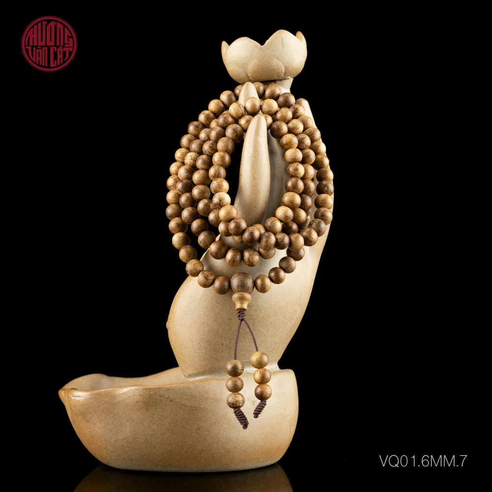 Vòng tay Trầm hương 108 hạt 6 li banh Indo ( phổ thông ) 