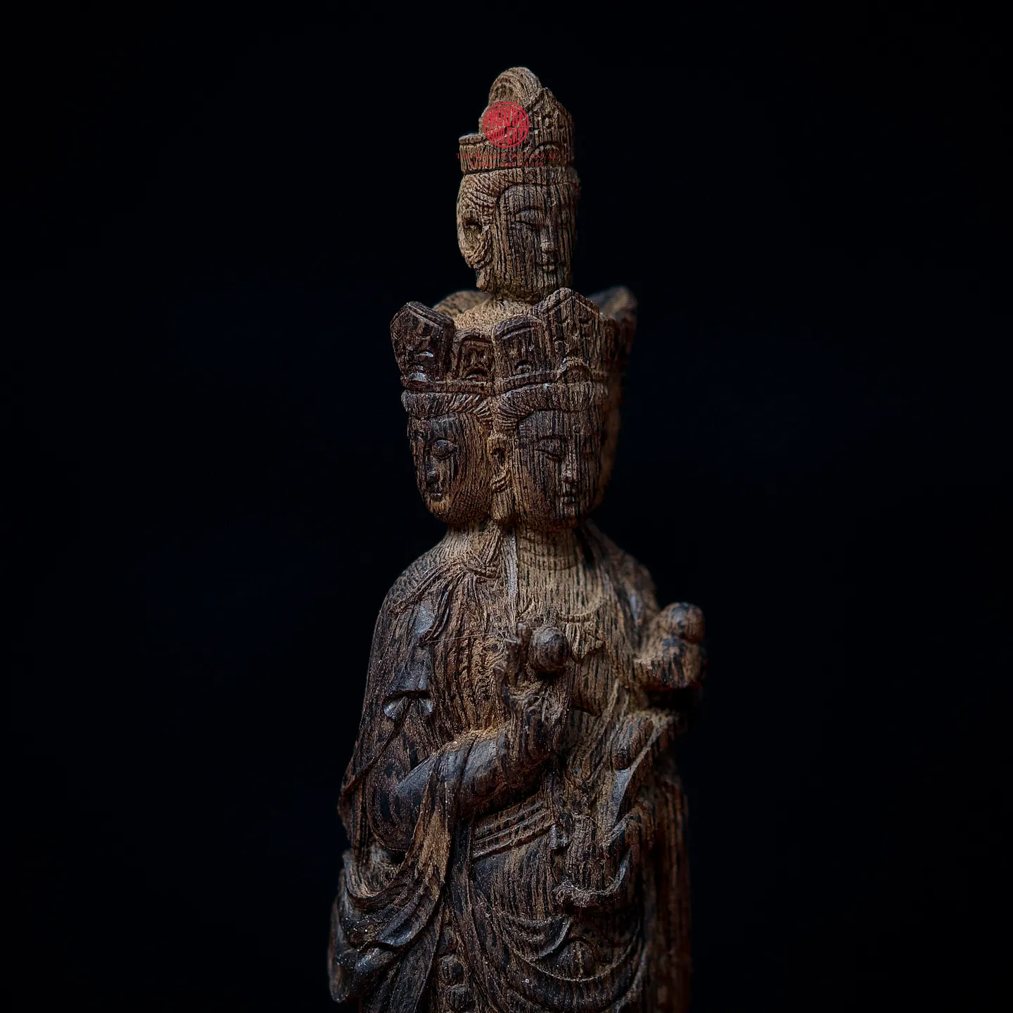 Tượng Trầm Hương Đặc Khối